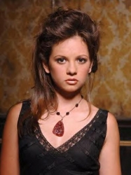 Photos de Mackenzie Rosman - Photoshoot John Sciulli - 66